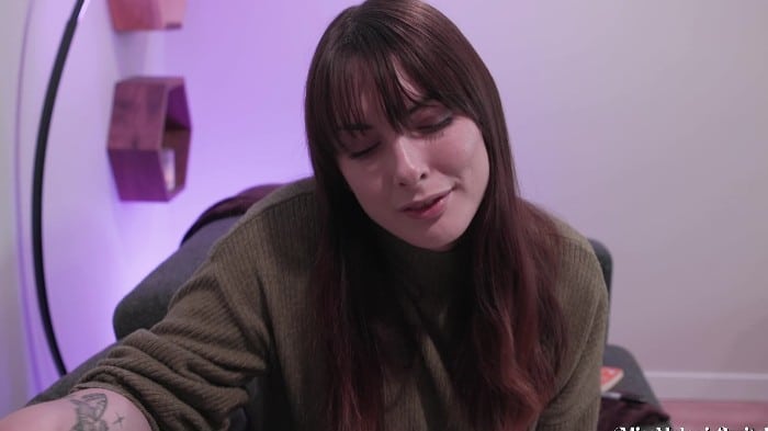 Miss Malorie Switch - Your Virginity Belongs To Mommy [1080p]